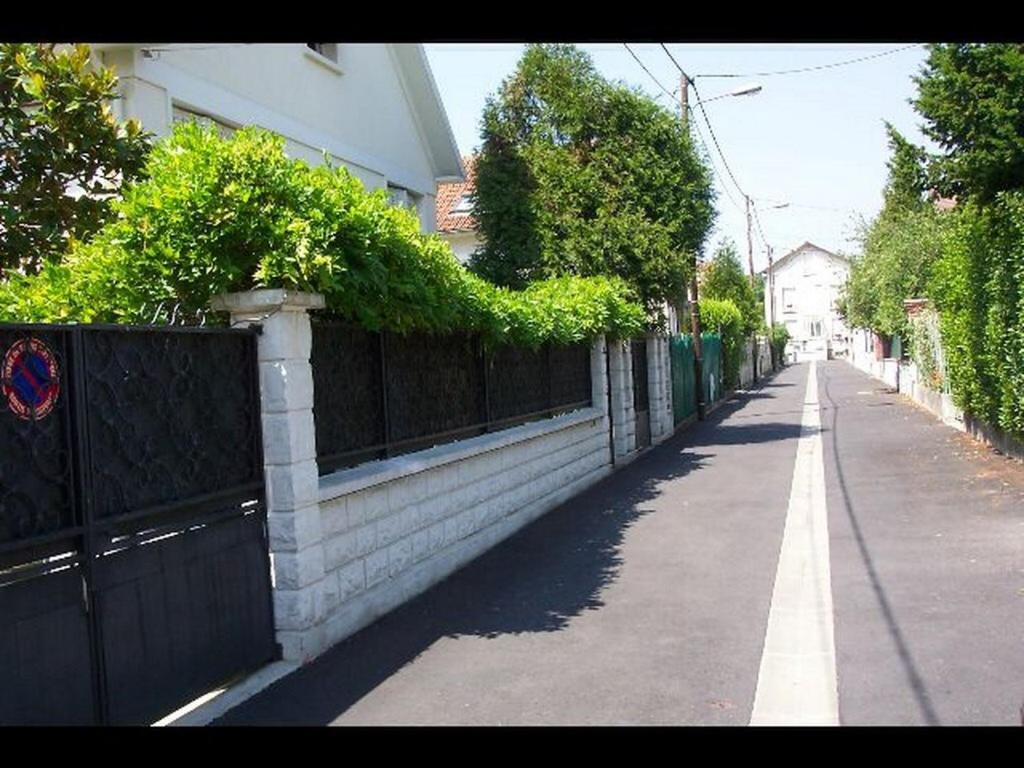 Cosy Apartment Proche Paris Et Disneyland Gagny Exterior foto